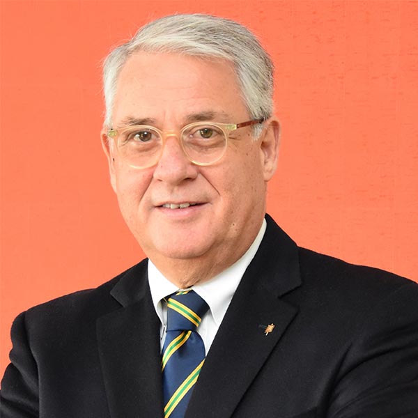 Καθηγητής Αργύρης Λ. Πισιώτης