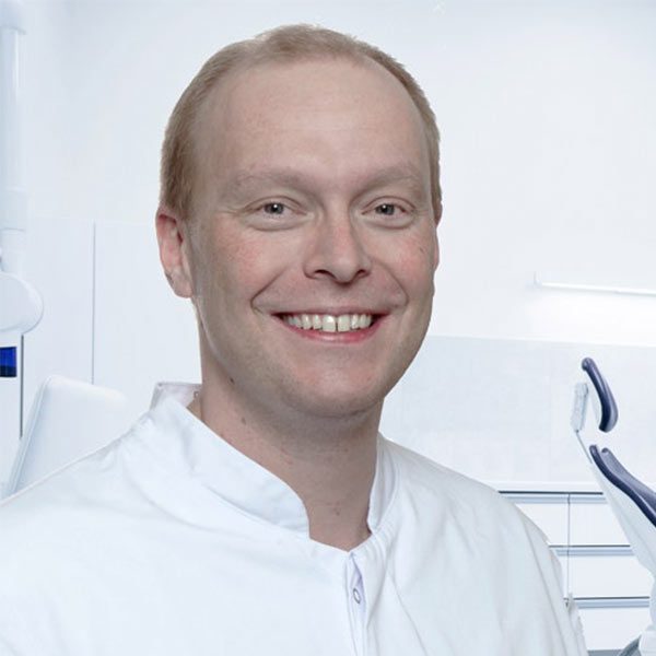 Florian Beuer, DMD, Professor, MME